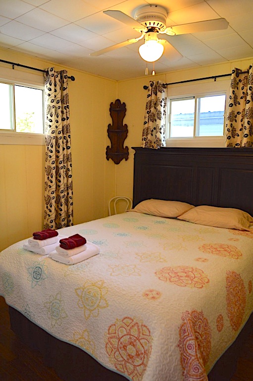 Cottage Rental, Doran Bay Resort, Iroquois,Ontario,Canada Cottage 1